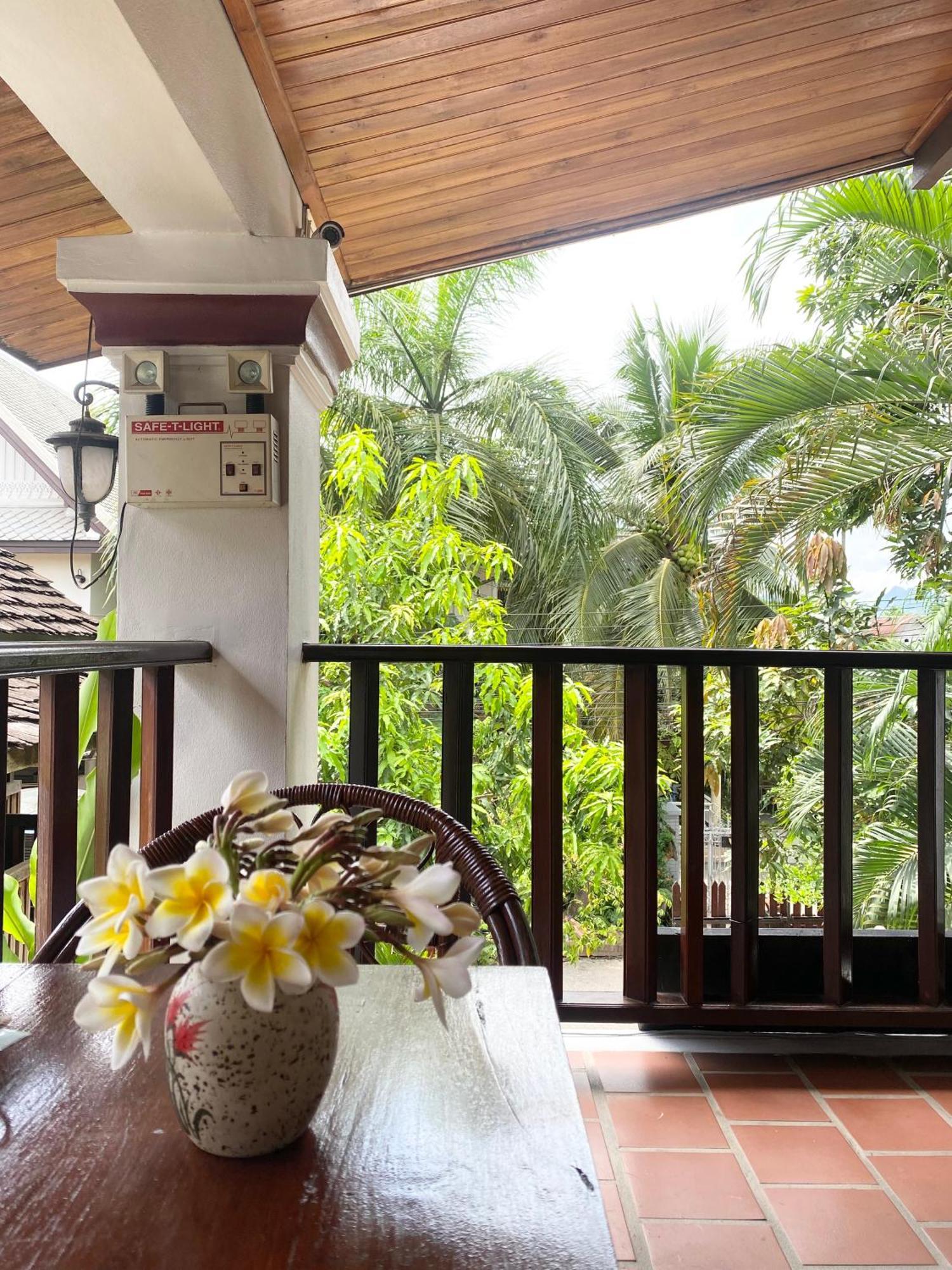 Golden Sun Boutique Hotel Luang Prabang Exterior foto