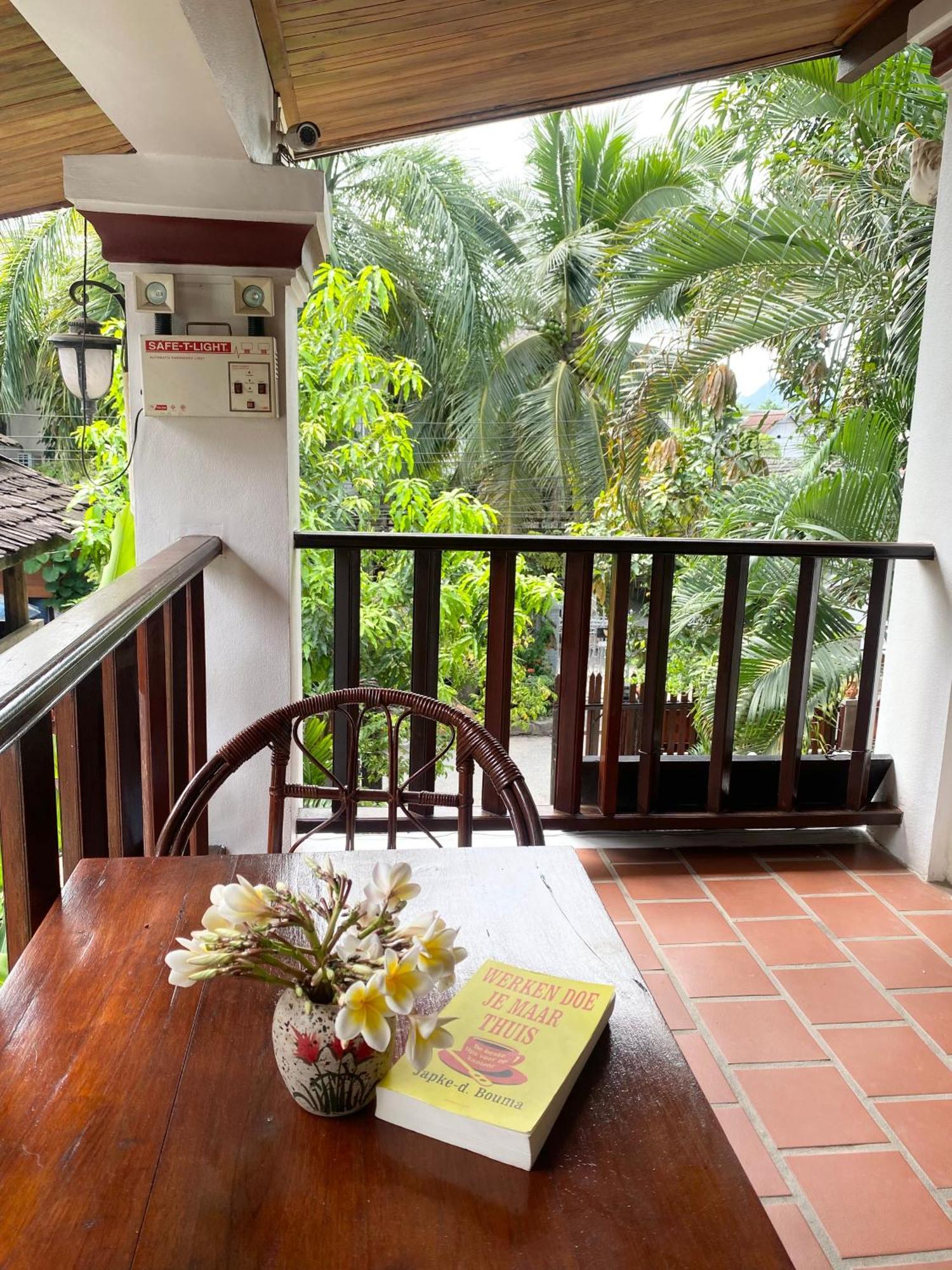Golden Sun Boutique Hotel Luang Prabang Exterior foto